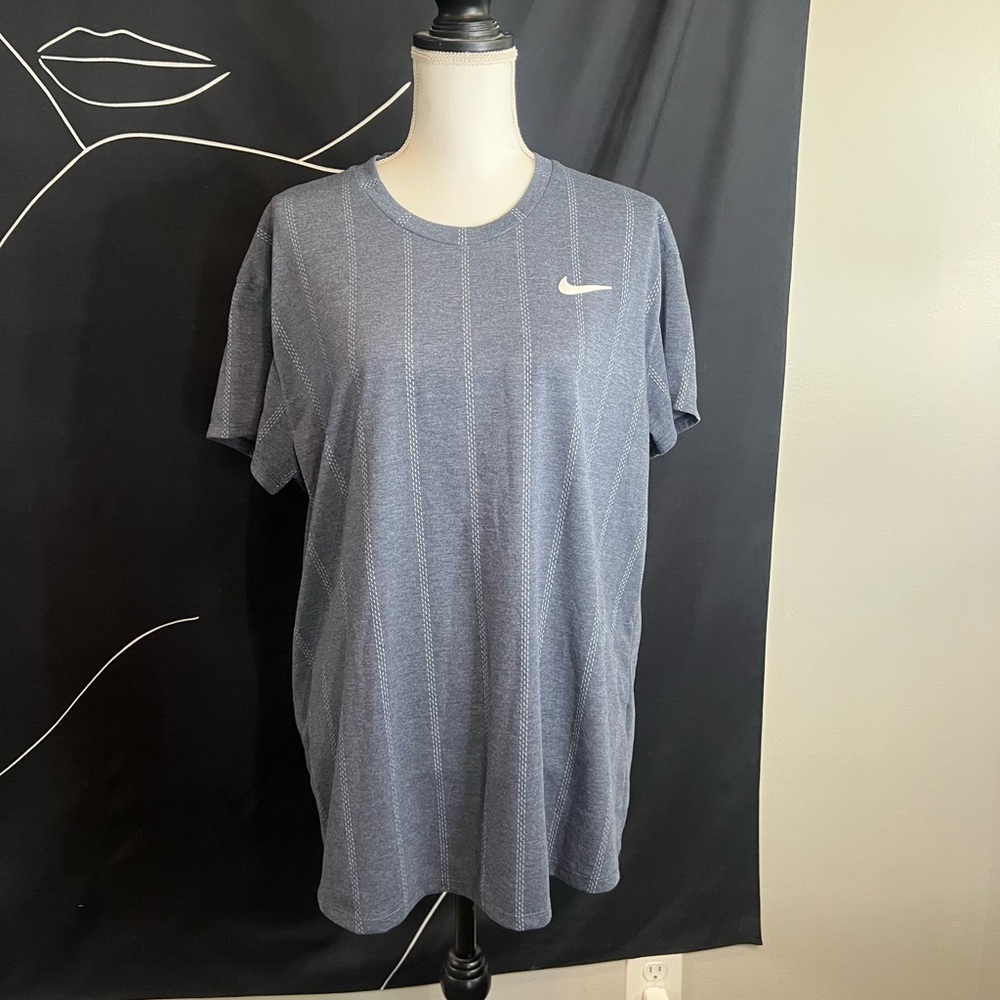 Mens Nike Tee